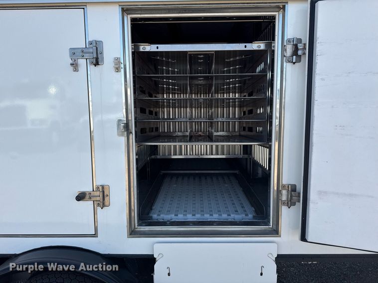 image for item EG2645 2018 Ford E450 Super Duty refrigerated truck