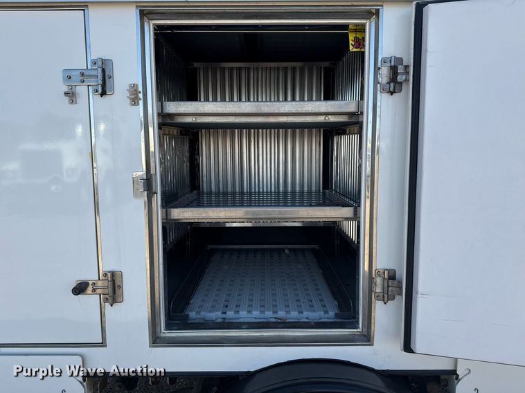 image for item EG2645 2018 Ford E450 Super Duty refrigerated truck