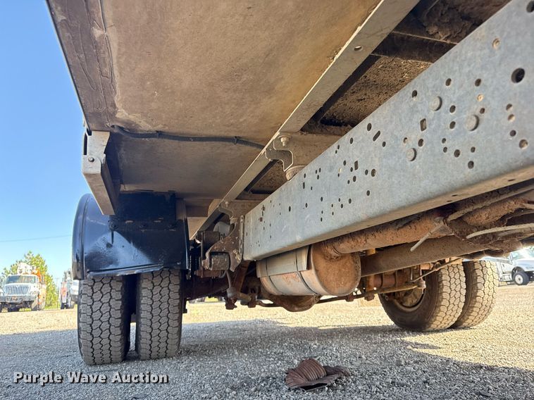 image for item EG2645 2018 Ford E450 Super Duty refrigerated truck