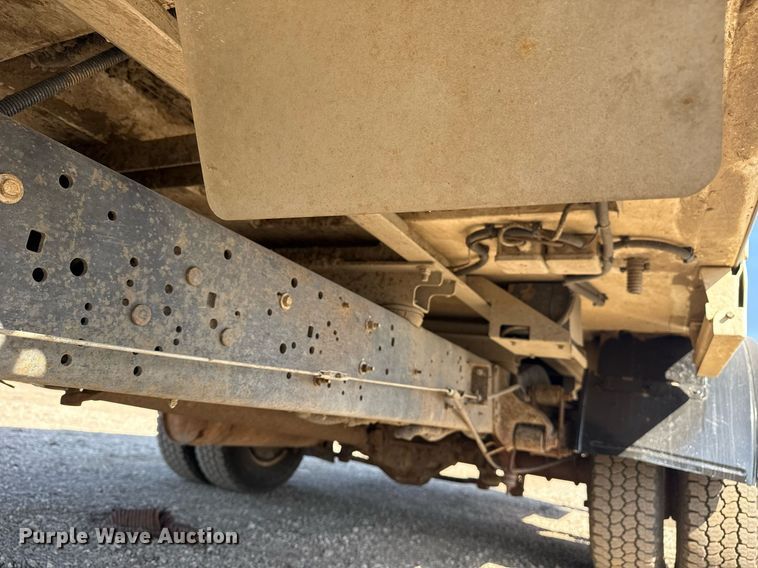 image for item EG2645 2018 Ford E450 Super Duty refrigerated truck