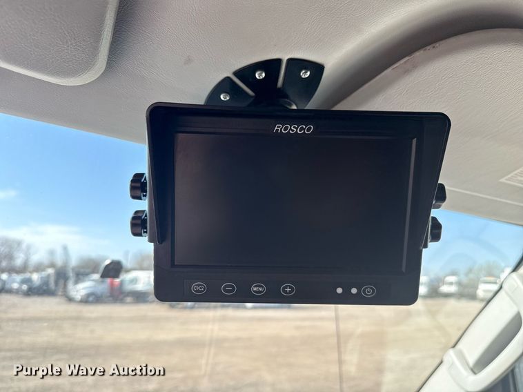 image for item EG2645 2018 Ford E450 Super Duty refrigerated truck