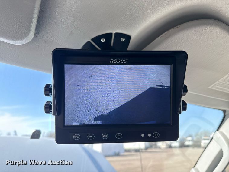 image for item EG2645 2018 Ford E450 Super Duty refrigerated truck