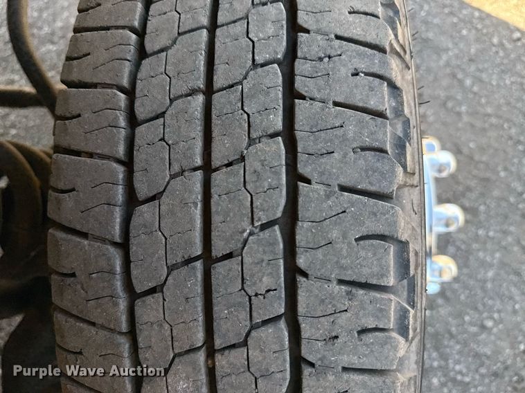 image for item EG2645 2018 Ford E450 Super Duty refrigerated truck