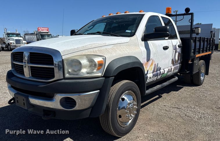 image for item EG2667 2009 Dodge Ram 5500 Quad Cab flatbed truck