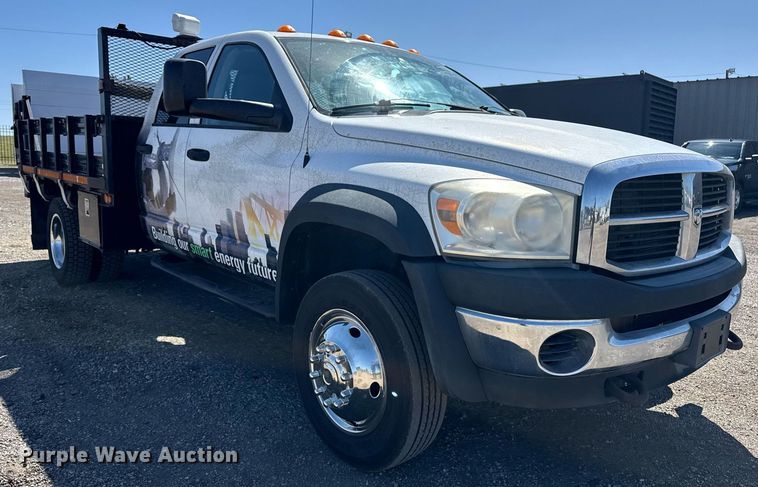 image for item EG2667 2009 Dodge Ram 5500 Quad Cab flatbed truck