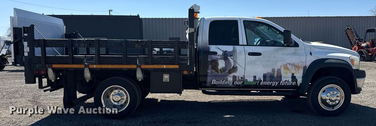 image for item EG2667 2009 Dodge Ram 5500 Quad Cab flatbed truck