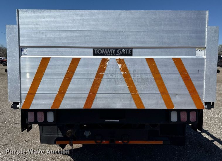 image for item EG2667 2009 Dodge Ram 5500 Quad Cab flatbed truck