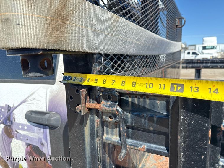 image for item EG2667 2009 Dodge Ram 5500 Quad Cab flatbed truck