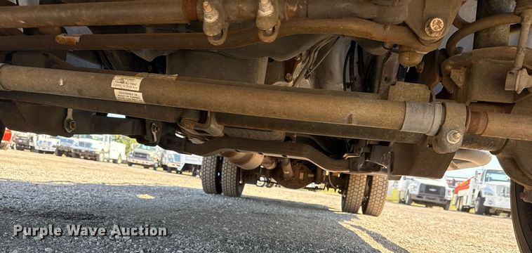 image for item EG2667 2009 Dodge Ram 5500 Quad Cab flatbed truck