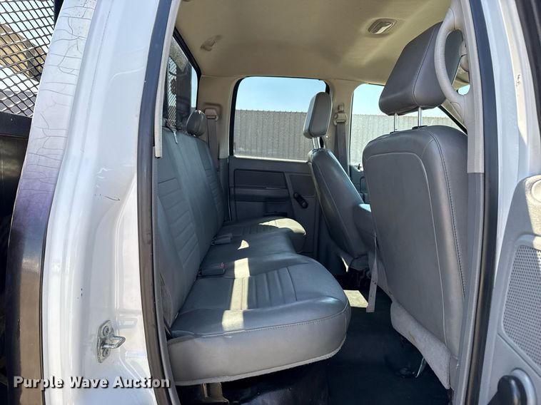 image for item EG2667 2009 Dodge Ram 5500 Quad Cab flatbed truck