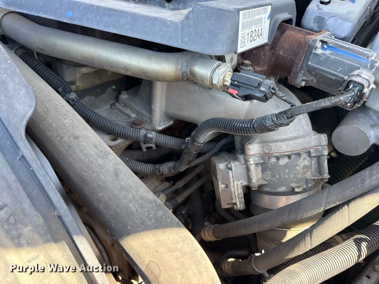 image for item EG2667 2009 Dodge Ram 5500 Quad Cab flatbed truck