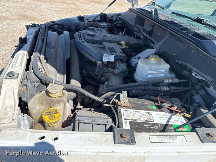 image for item EG2667 2009 Dodge Ram 5500 Quad Cab flatbed truck