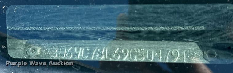 image for item EG2667 2009 Dodge Ram 5500 Quad Cab flatbed truck