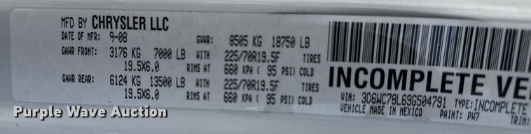 image for item EG2667 2009 Dodge Ram 5500 Quad Cab flatbed truck