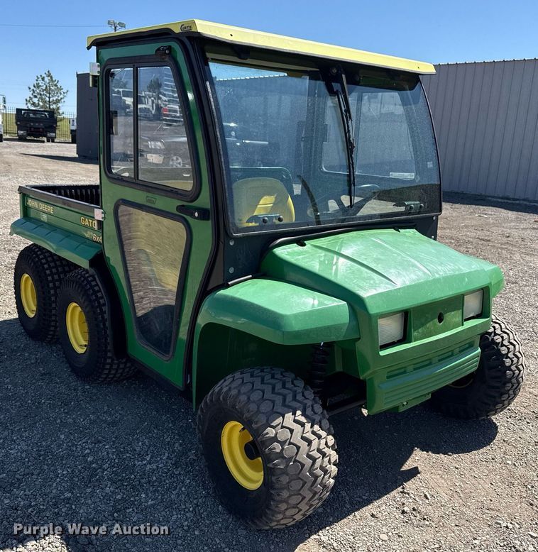 image for item EG5669 2002 John Deere Gator utility vehicle