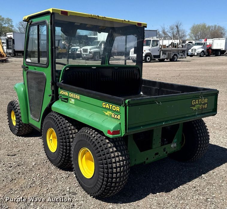 image for item EG5669 2002 John Deere Gator utility vehicle