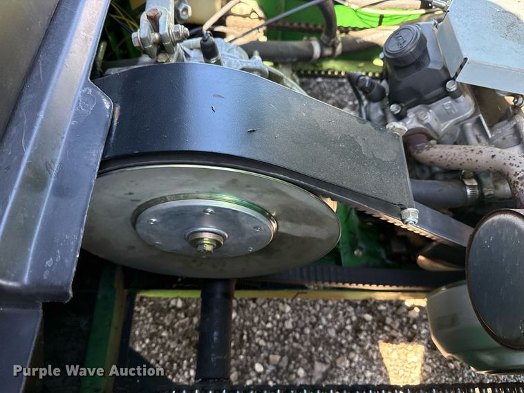 image for item EG5669 2002 John Deere Gator utility vehicle