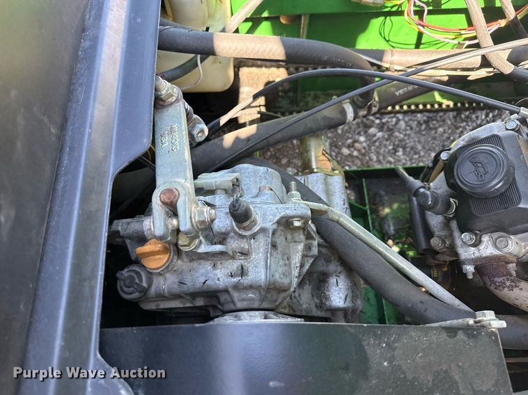 image for item EG5669 2002 John Deere Gator utility vehicle
