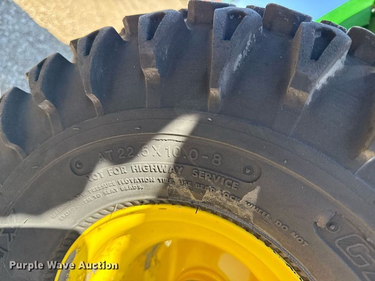 image for item EG5669 2002 John Deere Gator utility vehicle