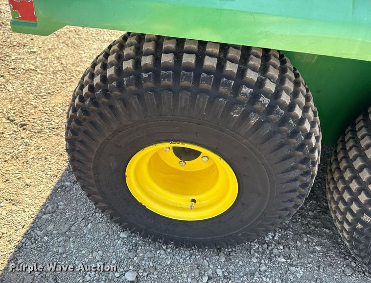 image for item EG5669 2002 John Deere Gator utility vehicle