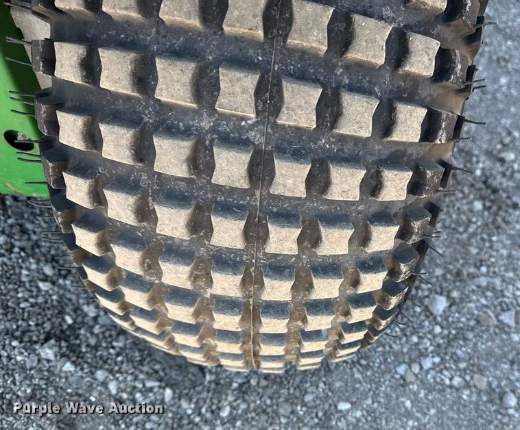 image for item EG5669 2002 John Deere Gator utility vehicle