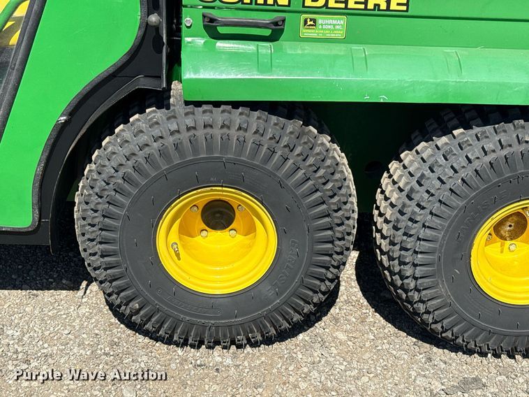 image for item EG5669 2002 John Deere Gator utility vehicle