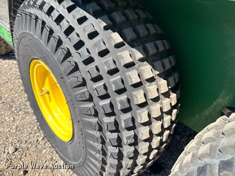 image for item EG5669 2002 John Deere Gator utility vehicle