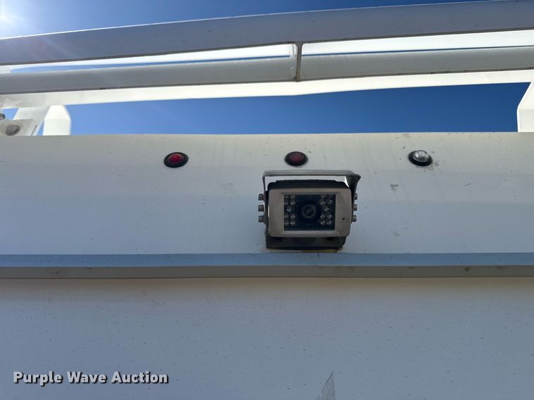 image for item EG5671 2018 Ford E450 Super Duty refrigerated truck