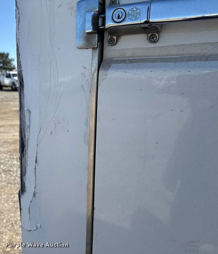 image for item EG5671 2018 Ford E450 Super Duty refrigerated truck