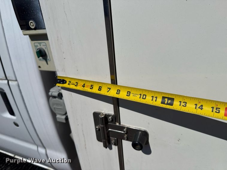 image for item EG5671 2018 Ford E450 Super Duty refrigerated truck