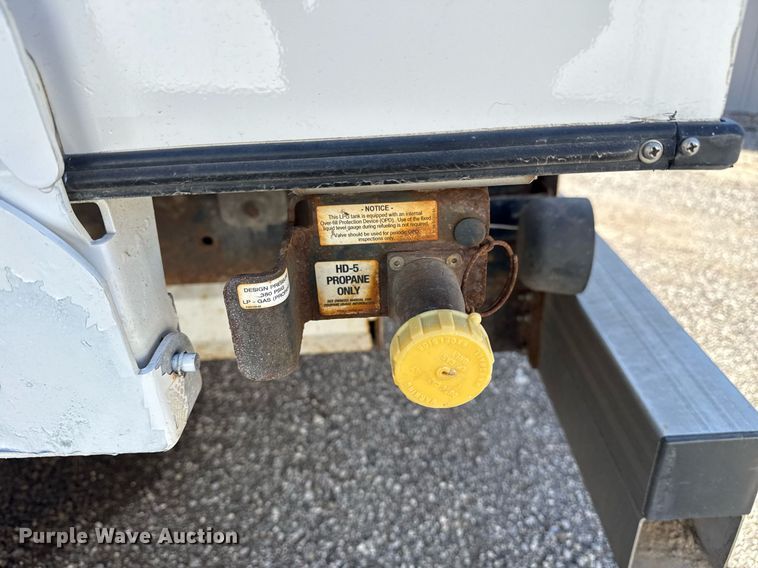 image for item EG5671 2018 Ford E450 Super Duty refrigerated truck