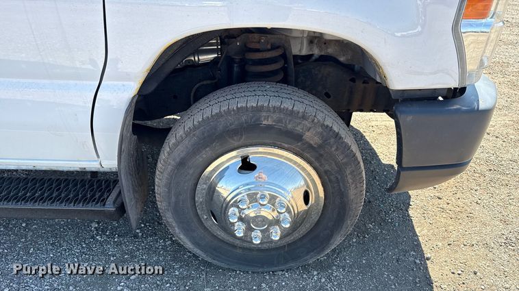 image for item EG5671 2018 Ford E450 Super Duty refrigerated truck