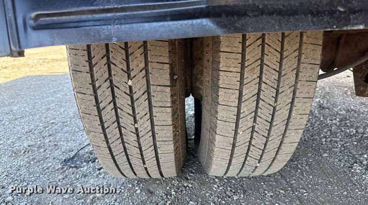 image for item EG5671 2018 Ford E450 Super Duty refrigerated truck