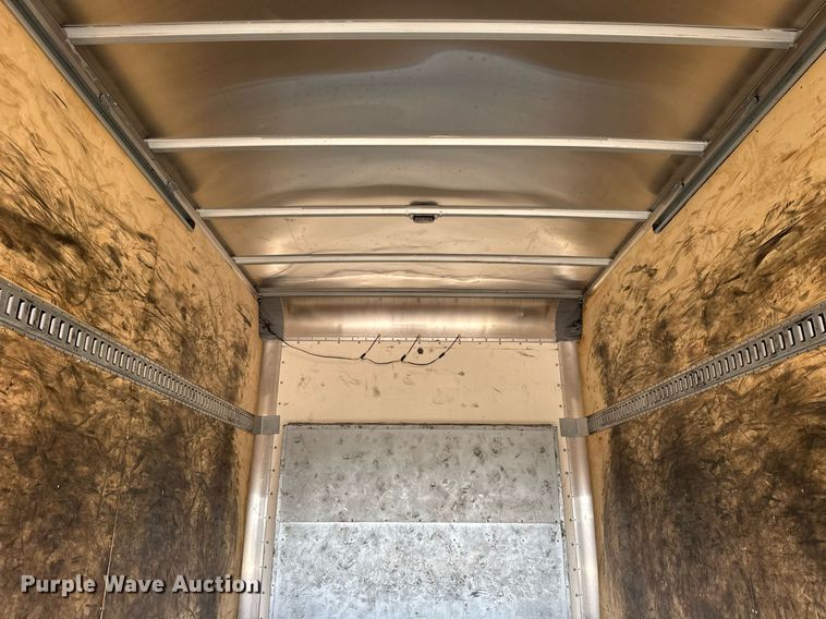 image for item EG5681 2022 Ford E350 Super Duty box truck