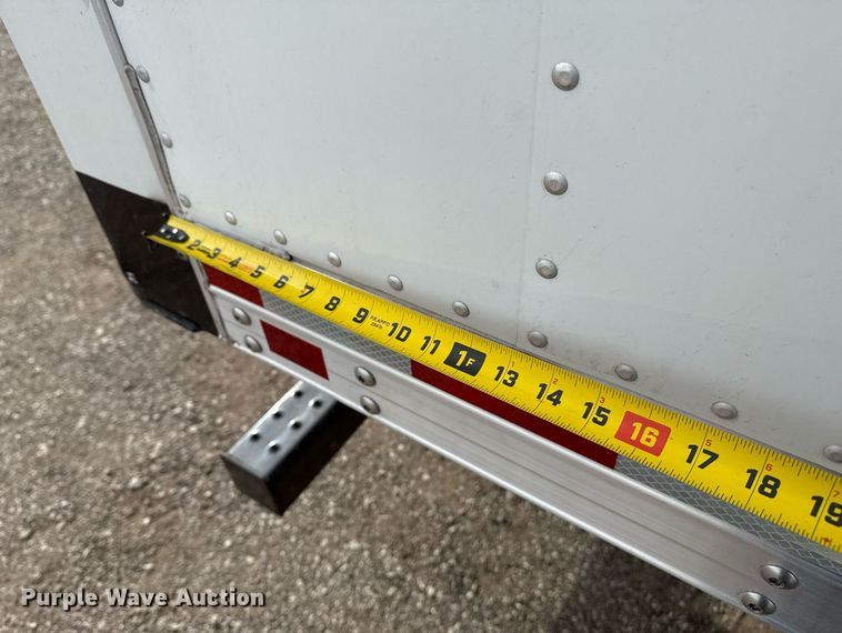 image for item EG5681 2022 Ford E350 Super Duty box truck