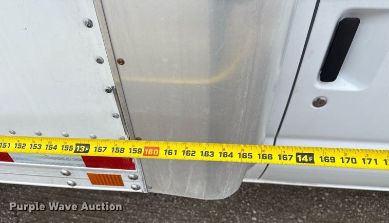 image for item EG5681 2022 Ford E350 Super Duty box truck