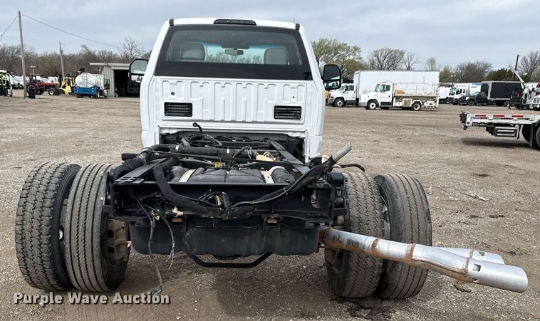 image for item EG5682 2018 Ford F550 Super Duty truck cab and chassis