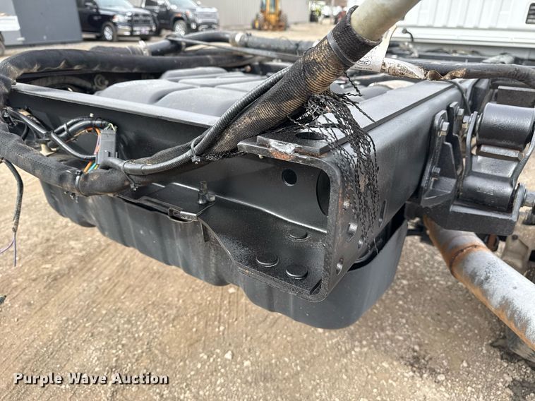 image for item EG5682 2018 Ford F550 Super Duty truck cab and chassis