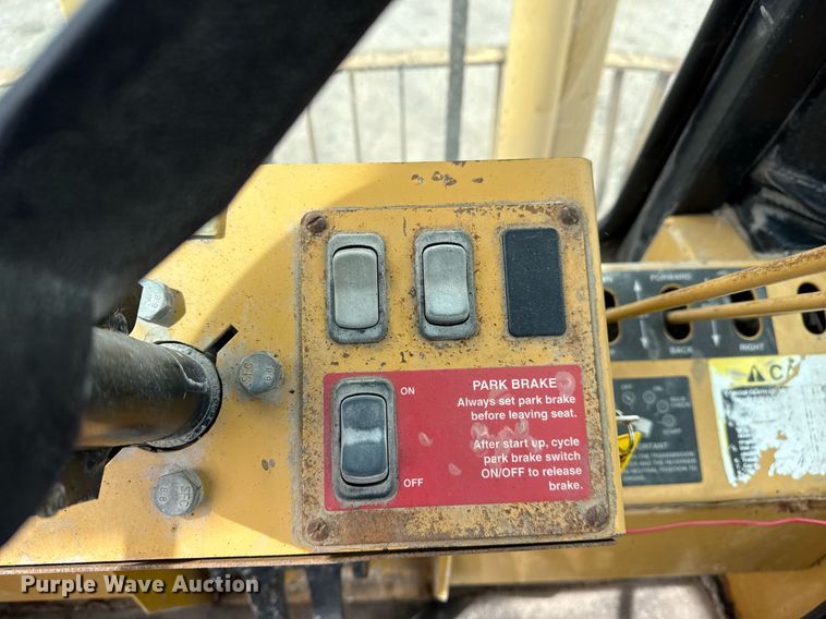 image for item EG5684 2007 Harlo HP8500-2WD-15-85 forklift