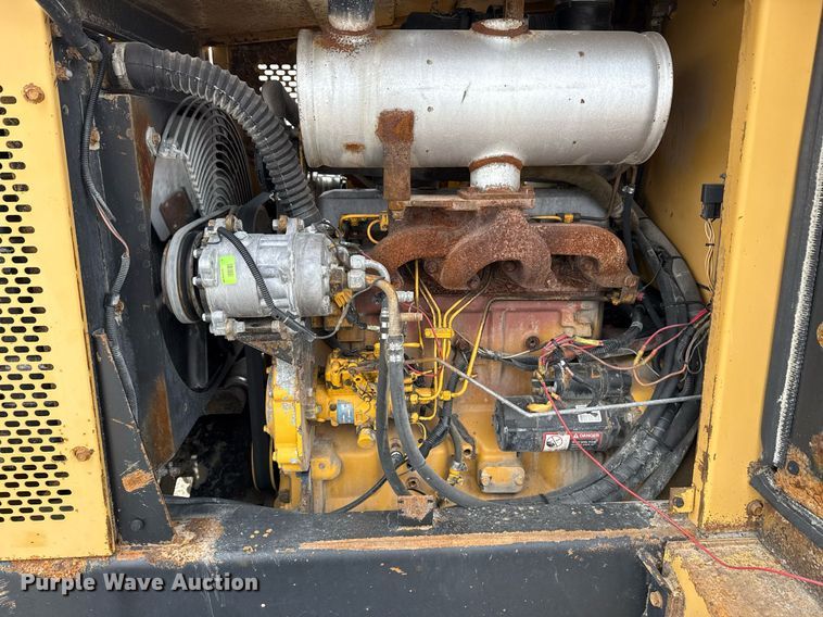 image for item EG5684 2007 Harlo HP8500-2WD-15-85 forklift