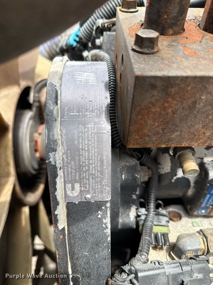 image for item EG5685 2000 Freightliner FL70 utility / service truck