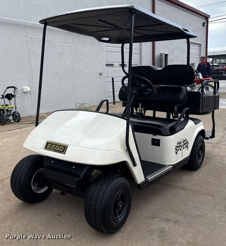 image for item EG8053 2003 E-Z-Go golf cart
