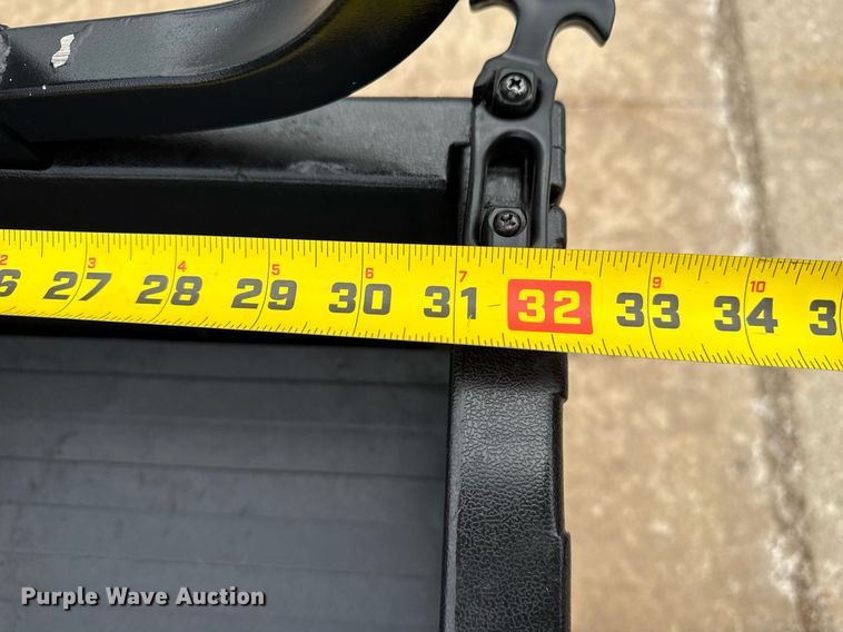 image for item EG8053 2003 E-Z-Go golf cart