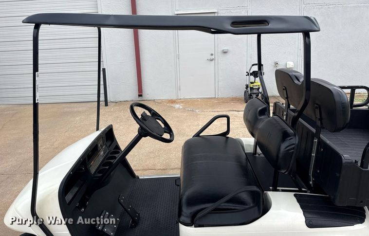 image for item EG8053 2003 E-Z-Go golf cart