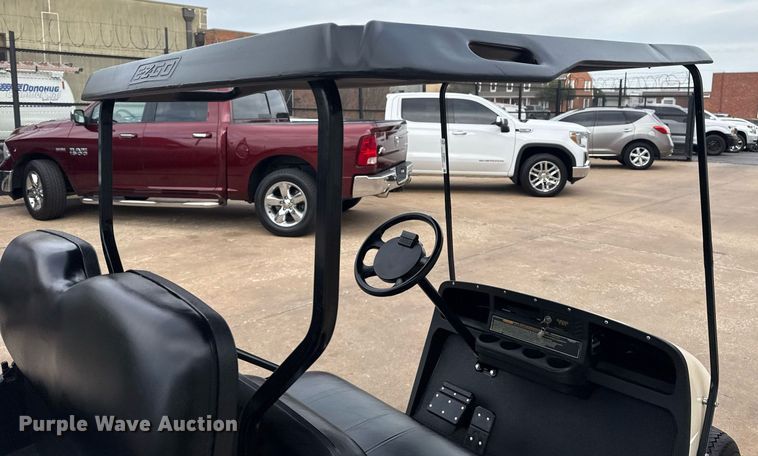 image for item EG8053 2003 E-Z-Go golf cart
