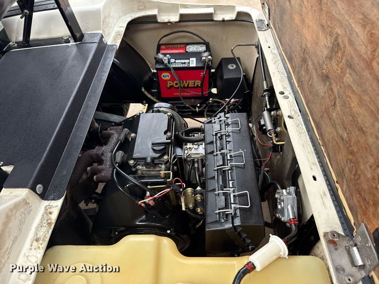 image for item EG8053 2003 E-Z-Go golf cart