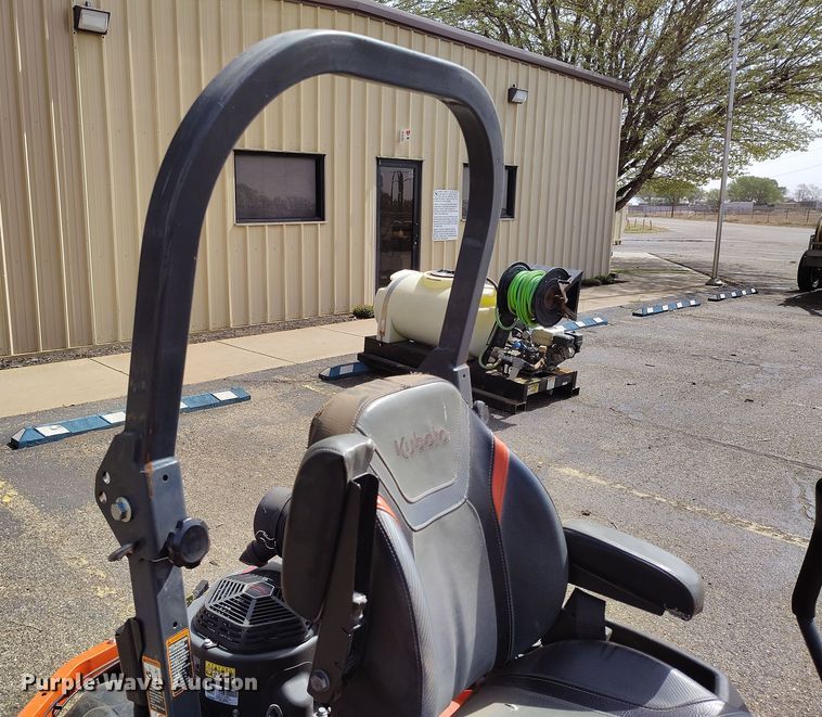 image for item EH0210 2022 Kubota Z726XKW ZTR lawn mower