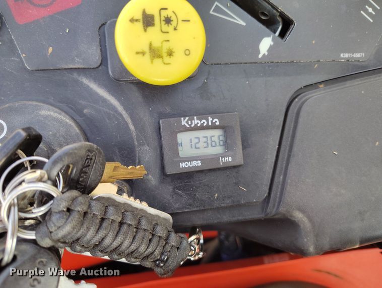 image for item EH0210 2022 Kubota Z726XKW ZTR lawn mower