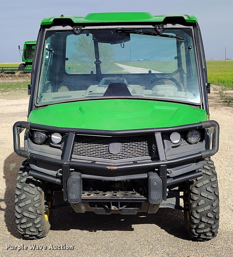 image for item EH0217 2018 John Deere XUV 865R utility vehicle