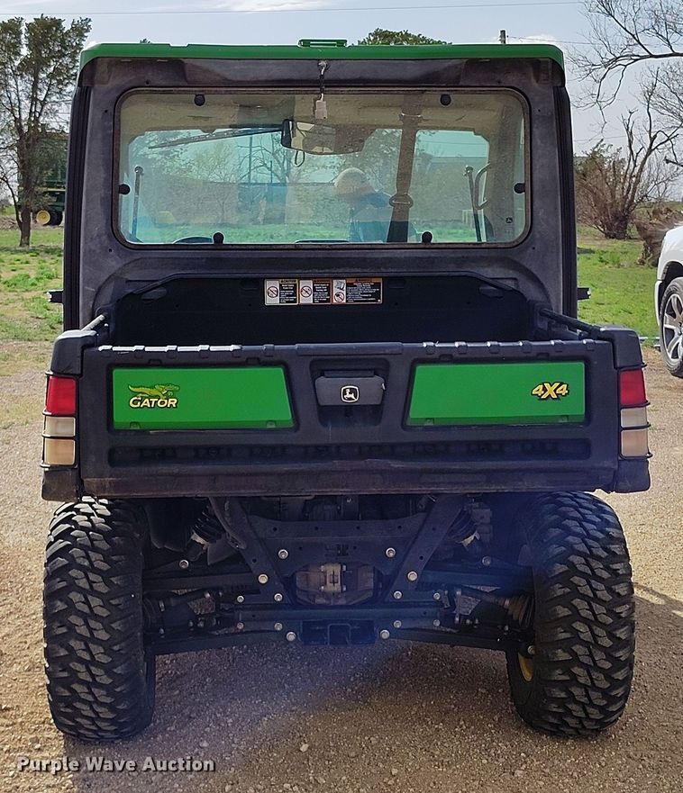 image for item EH0217 2018 John Deere XUV 865R utility vehicle